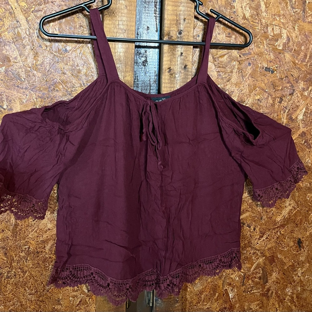 Women’s rue 21 medium red dress shirt